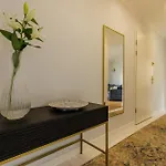 Blue Portova Апартаменты